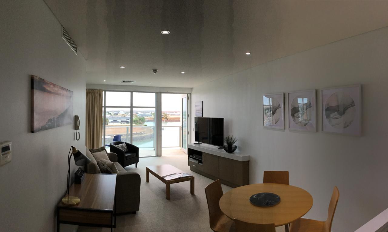 Wallaroo Marina Waterfront Luxe Apartment Ngoại thất bức ảnh